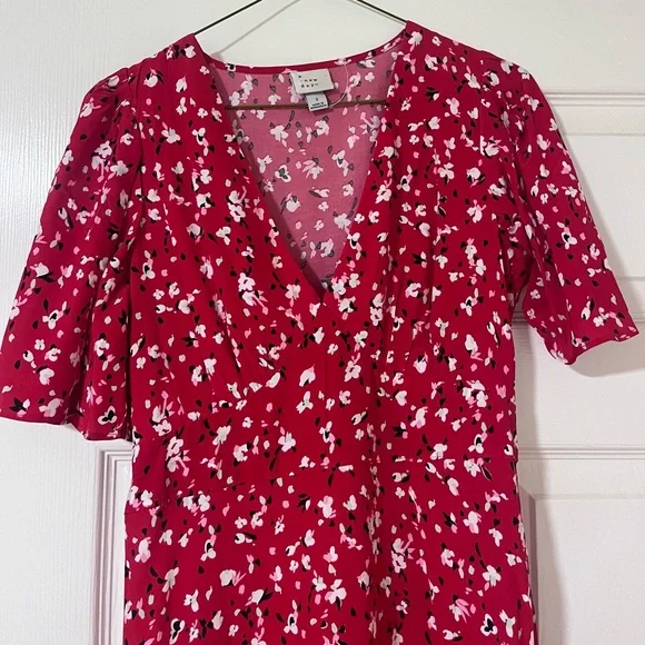 A new day Floral V-Neck Dress - Picture 2 of 4